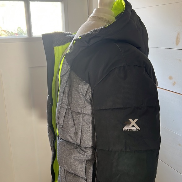 Zero X posur grey, black, lime green boys coat - Picture 3 of 6